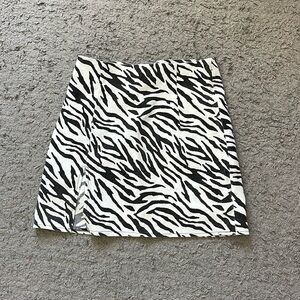 Zebra high waisted skirt!